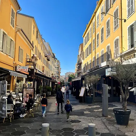 Stunning In The Gold Square Of Nice! Nice